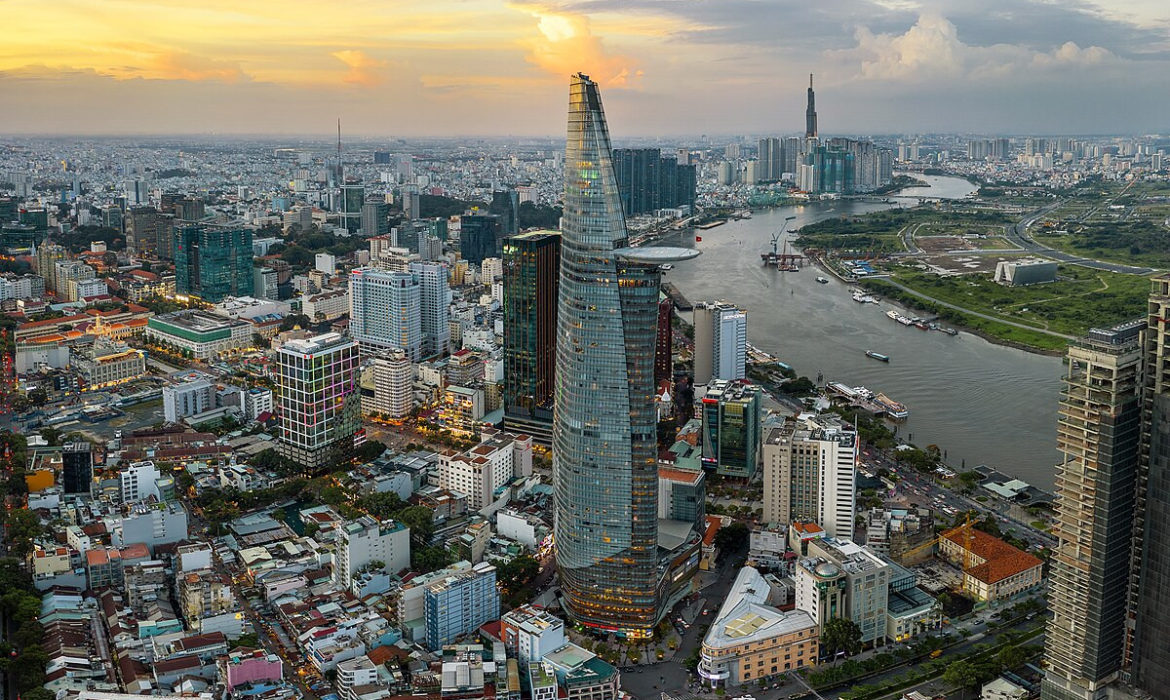 TP. Hồ Chí Minh “Quyết tâm thực hiện hiệu quả Chuyển đổi số và Nghị quyết 98/2023 của Quốc hội”