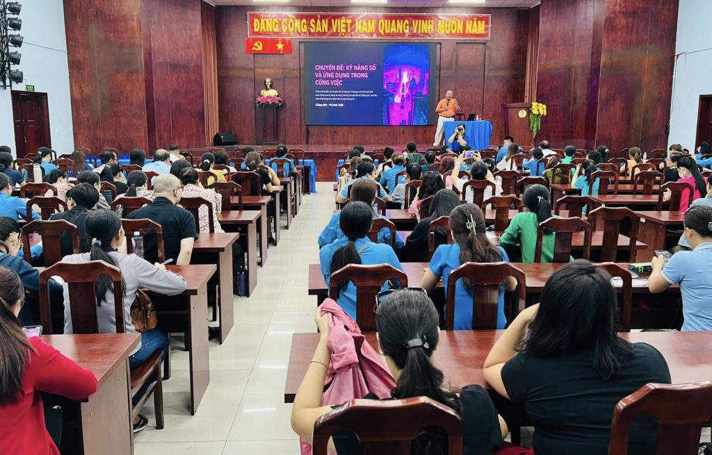 DXCenter và Liên đoàn Lao động Quận 12 đã tổ chức thành công Hội nghị tập huấn “Bồi dưỡng ứng dụng Chuyển đổi số năm 2025”